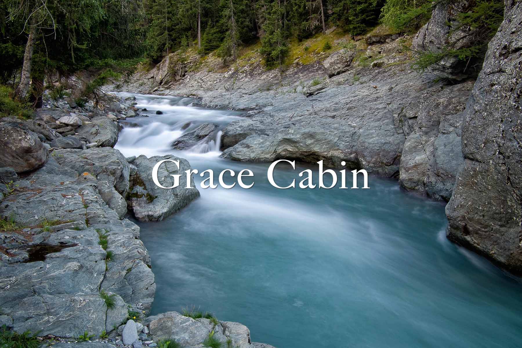 川のイメージとGrace Cabinのロゴタイプの画像